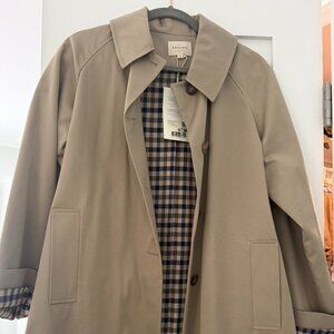 Sezane Carter Light Beige NTW Trench (Size 2)